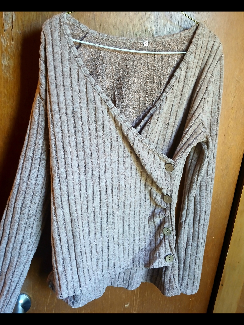 Ribbed Knit V-Neck Long Sleeve Tan